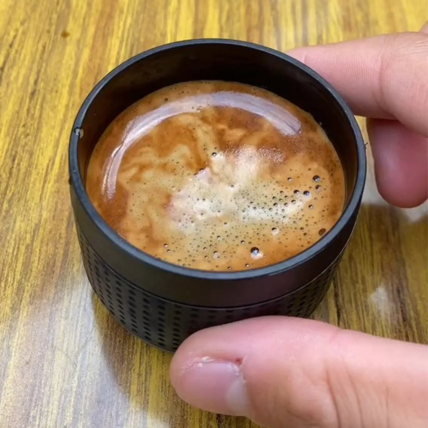 OUTPRESSO | Machine à Espresso Portable avec Thermos offert gratuit